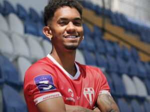 Marco 09 anuncia atacante brasileiro Guilherme Quintino como novo reforço