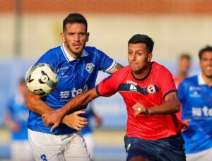 Paredes pressiona mais, mas não consegue furar defesa do Trofense e jogo termina sem gols