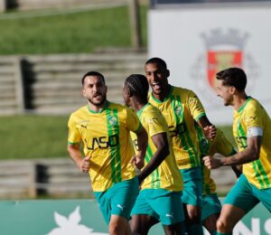 O Mafra conquistou sua quarta vitória consecutiva e assumiu a liderança isolada do Grupo B da Liga 3 ao vencer o Atlético CP por 1 a 0