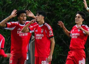 O Benfica B reencontrou o caminho das vitórias na Liga Portugal 2 ao bater a Oliveirense por 2 a 0, em partida disputada no Benfica Campus, pela 13ª rodada.