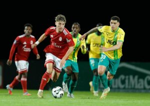 Mafra e União de Santarém empataram por 0 a 0, nesta sexta-feira, no Estádio Municipal de Mafra, pela 17ª rodada da Liga 3.