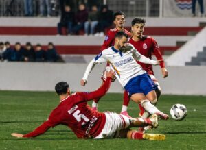 União de Santarém e Atlético CP empatam em confronto direto pelo G4