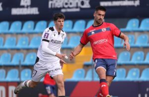 O Vitória de Guimarães B venceu o líder Trofense por 1 a 0, em partida realizada no Estádio do Clube Desportivo Trofense, válida pela 15ª rodada da Liga 3.