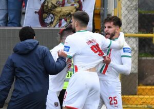 Marítimo vira sobre Chaves por 3 a 2 nos acréscimos pela 17ª rodada da Segunda Liga