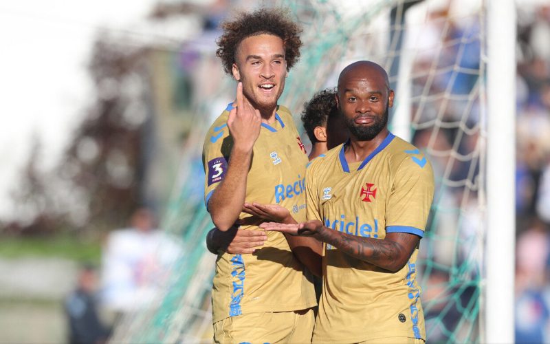 O Belenenses confirmou sua força na liderança do Grupo B da Liga 3 ao vencer o Lusitano de Évora por 1 a 0, fora de casa, em partida válida pela 12ª rodada.