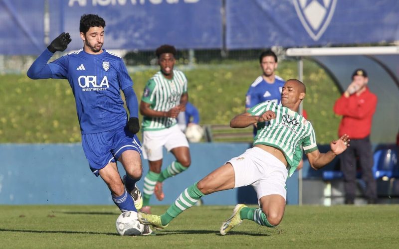 Amora e Lusitano de Évora empataram em 1 a 1, em partida realizada neste sábado no Estádio da Medideira, válida pela 16ª rodada da Liga 3.