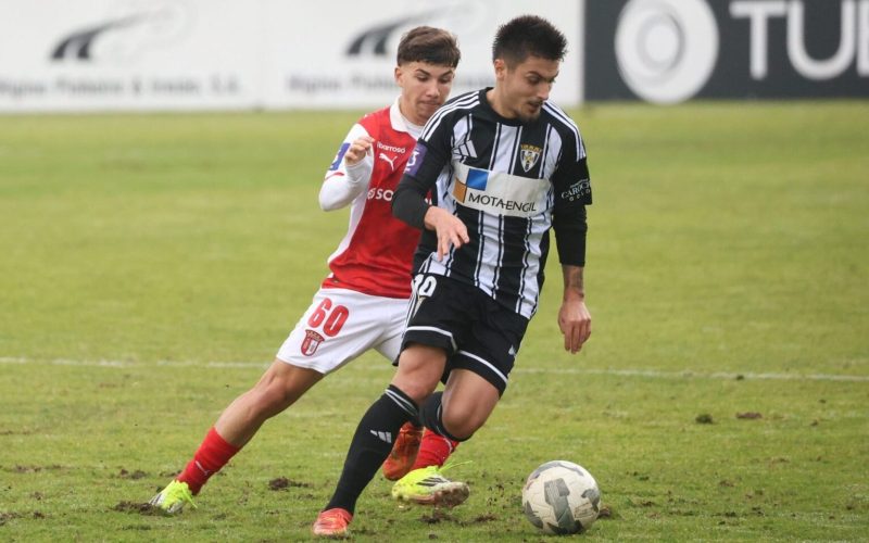Amarante vence Braga B por 1 a 0 e assume liderança da Série A na Liga 3