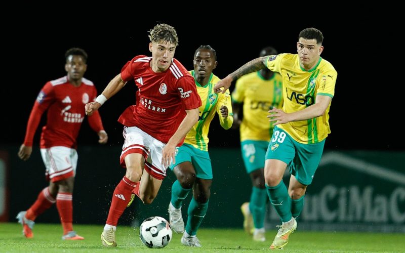 Mafra e União de Santarém empataram por 0 a 0, nesta sexta-feira, no Estádio Municipal de Mafra, pela 17ª rodada da Liga 3.