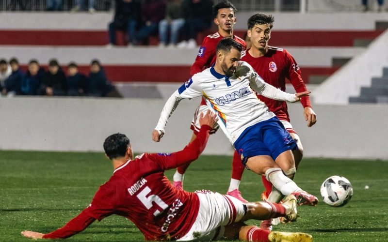 União de Santarém e Atlético CP empatam em confronto direto pelo G4