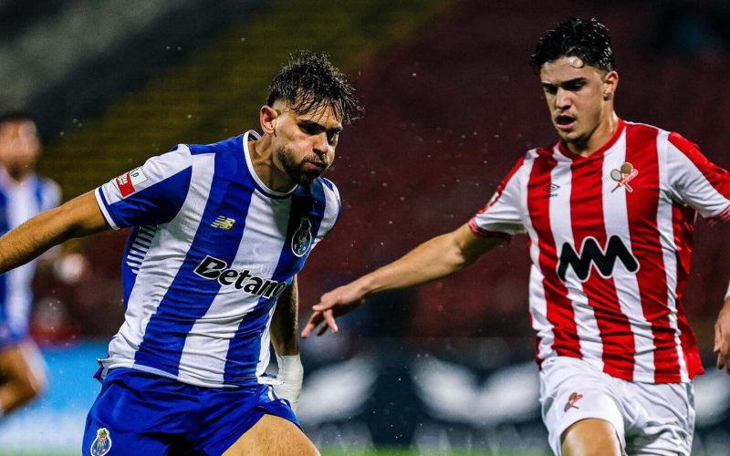 O Porto B, dono do pior ataque da competição até então, surpreendeu ao golear o Leixões por 4 a 2, de virada, fora de casa, em partida válida pela 13ª rodada da Liga Portugal 2.