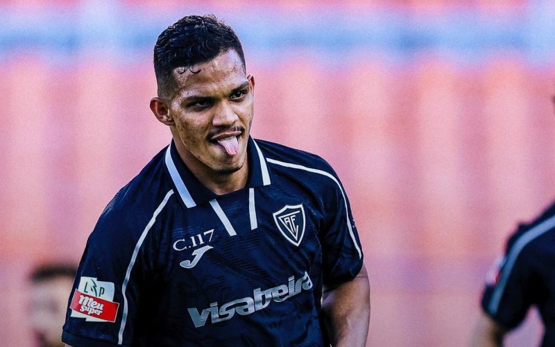 O Académico de Viseu fez valer o fator casa e o poderio ofensivo para vencer o Farense por 3 a 0, no Estádio Municipal do Fontelo, pela 14ª rodada da Liga Portugal 2.