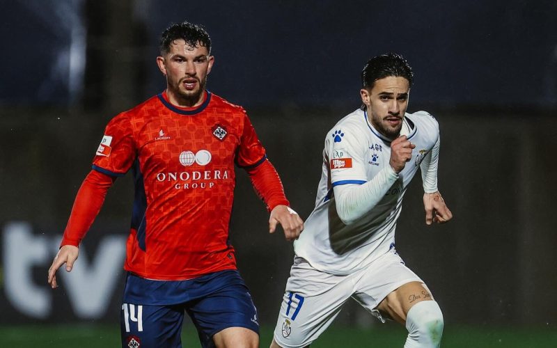 Feirense vence Oliveirense por 4 a 3 em clássico eletrizante pela 16ª rodada da Segunda Liga