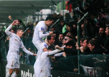 Varzim vence Vitória de Guimarães B por 2 a 1 com gol bizarro nos acréscimos